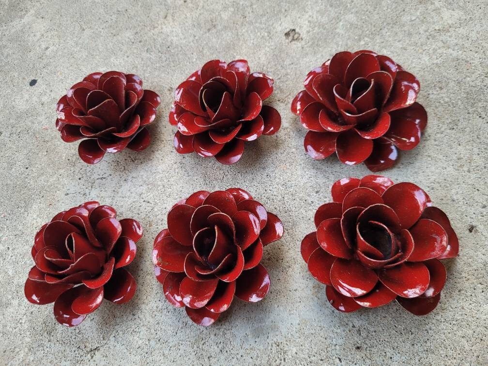 Small Metal Roses | Set of 6 | Red Roses | Farmhouse | FREE USA SHIPPING | FleurDeLisJunkie | Supplies | Western | Craft supplies | Iron
