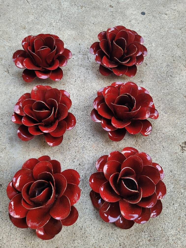 Small Metal Roses | Set of 6 | Red Roses | Farmhouse | FREE USA SHIPPING | FleurDeLisJunkie | Supplies | Western | Craft supplies | Iron