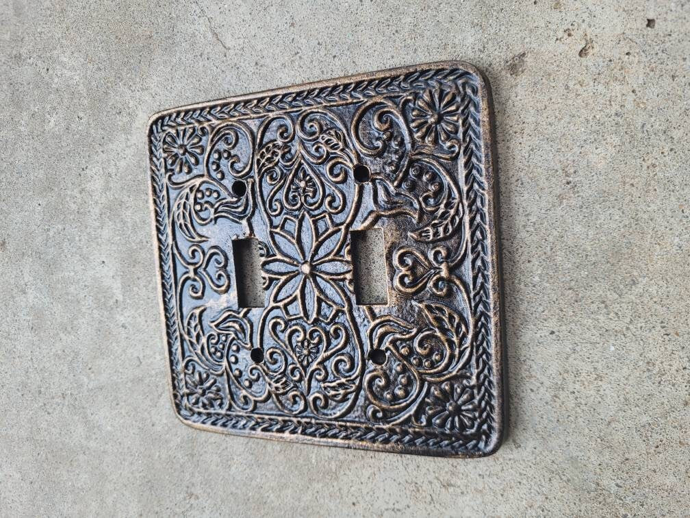 Double Toggle Light Switch Plate Cover, PICK YOUR COLOR, Cast Iron Two Toggle Switchplate, Switch Plate Cover, Wall Decor, Fleur de lis