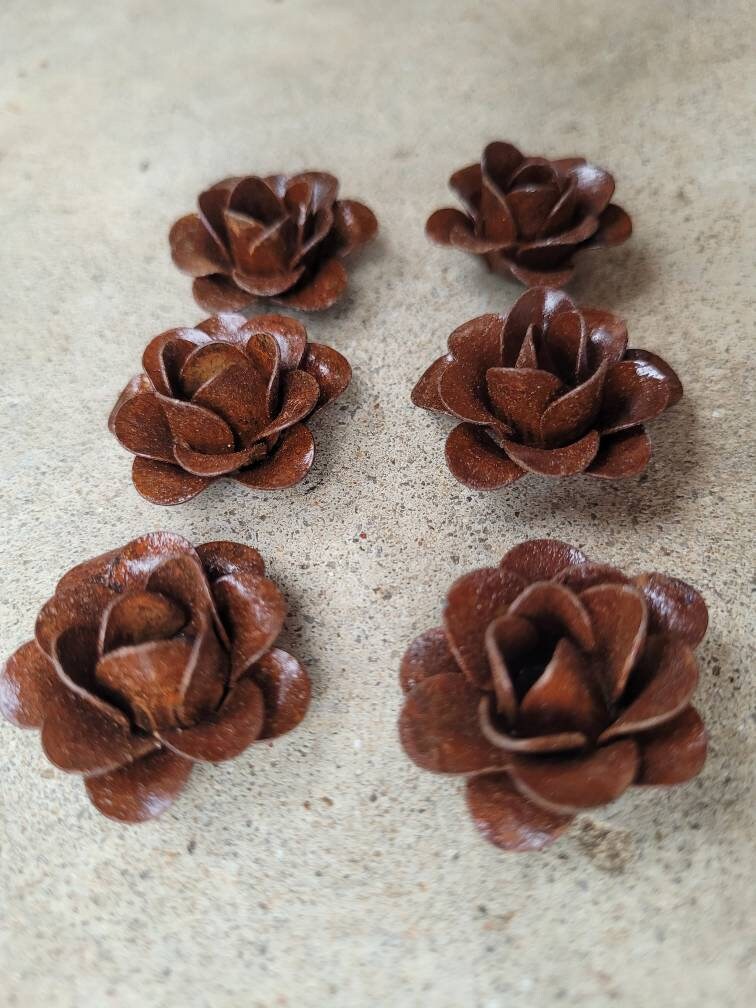 Mini Metal Rusty Roses | Set of 6 | Rose | Rustic | steel | Rust FleurDeLisJunkie | Supplies Victorian | craft supplies for picture frames