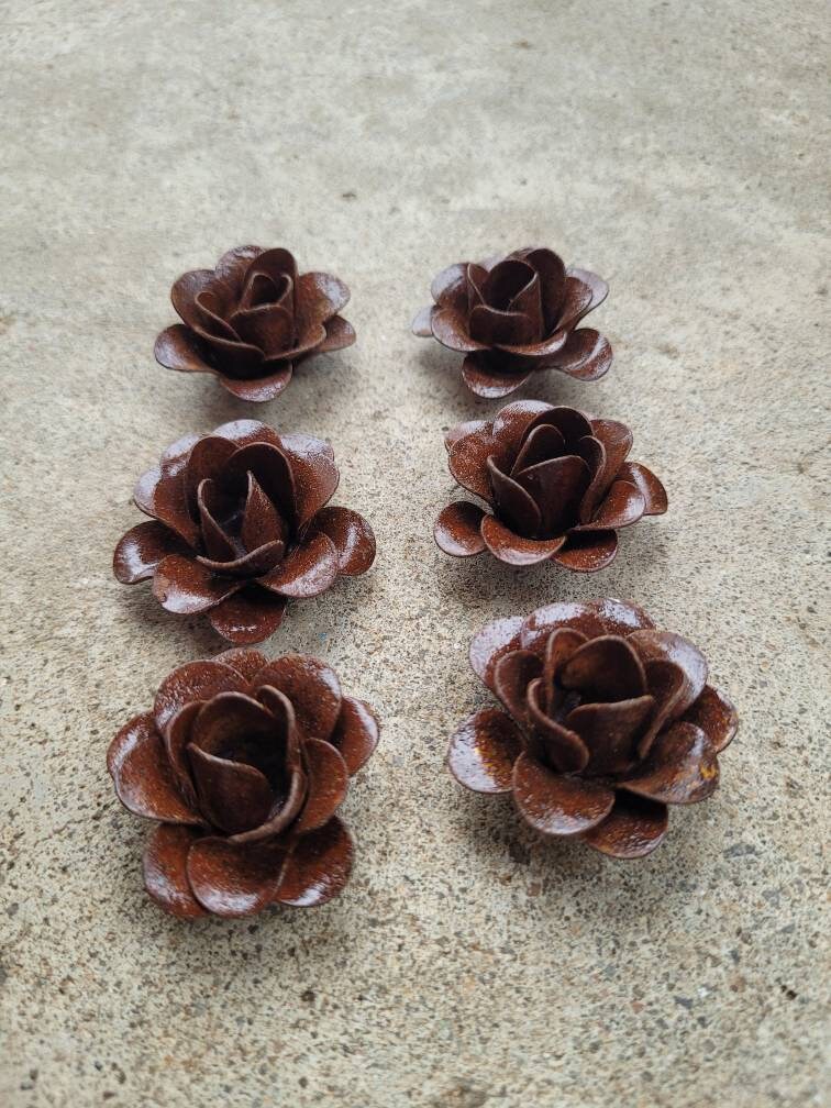 Mini Metal Rusty Roses | Set of 6 | Rose | Rustic | steel | Rust FleurDeLisJunkie | Supplies Victorian | craft supplies for picture frames