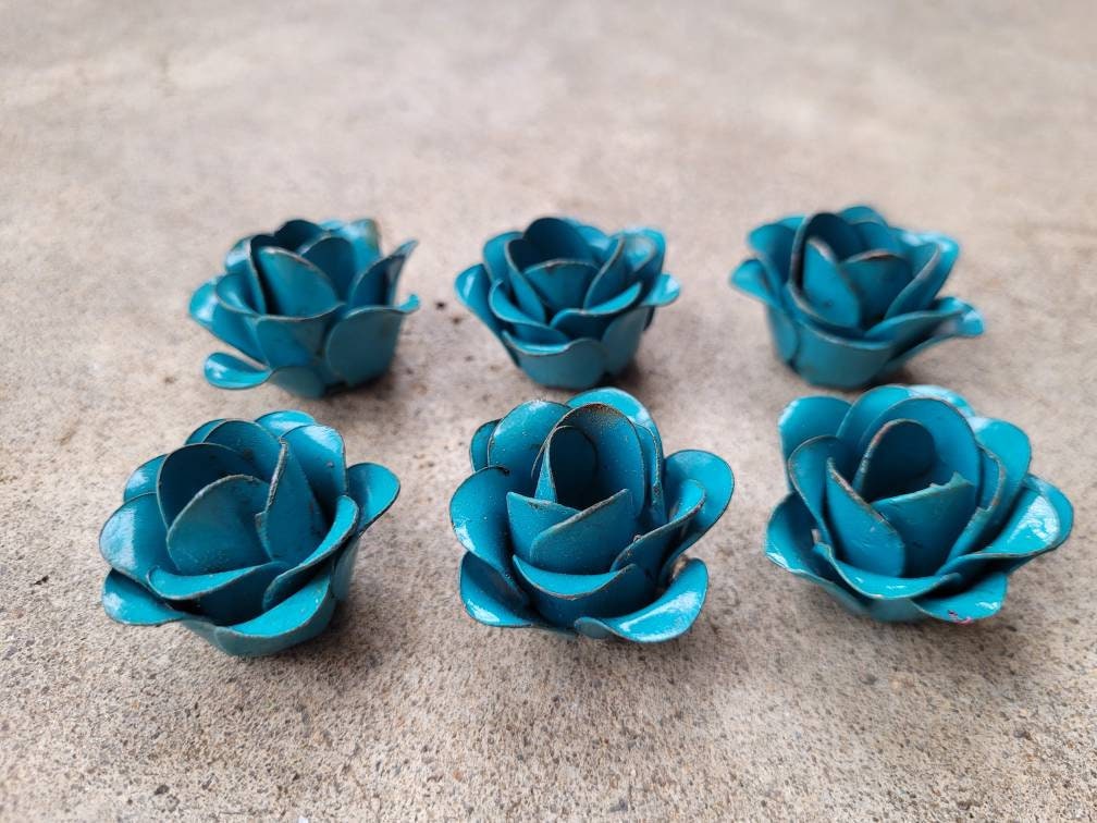 Small Metal Roses | Set of 6 | Turquoise | Rustic | Farmhouse | FREE USA SHIPPING | FleurDeLisJunkie | Supplies | Western | craft supplies