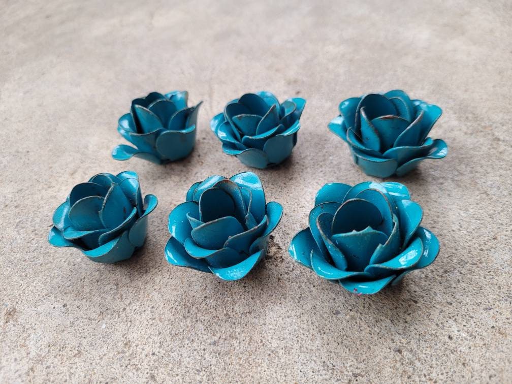 Small Metal Roses | Set of 6 | Turquoise | Rustic | Farmhouse | FREE USA SHIPPING | FleurDeLisJunkie | Supplies | Western | craft supplies