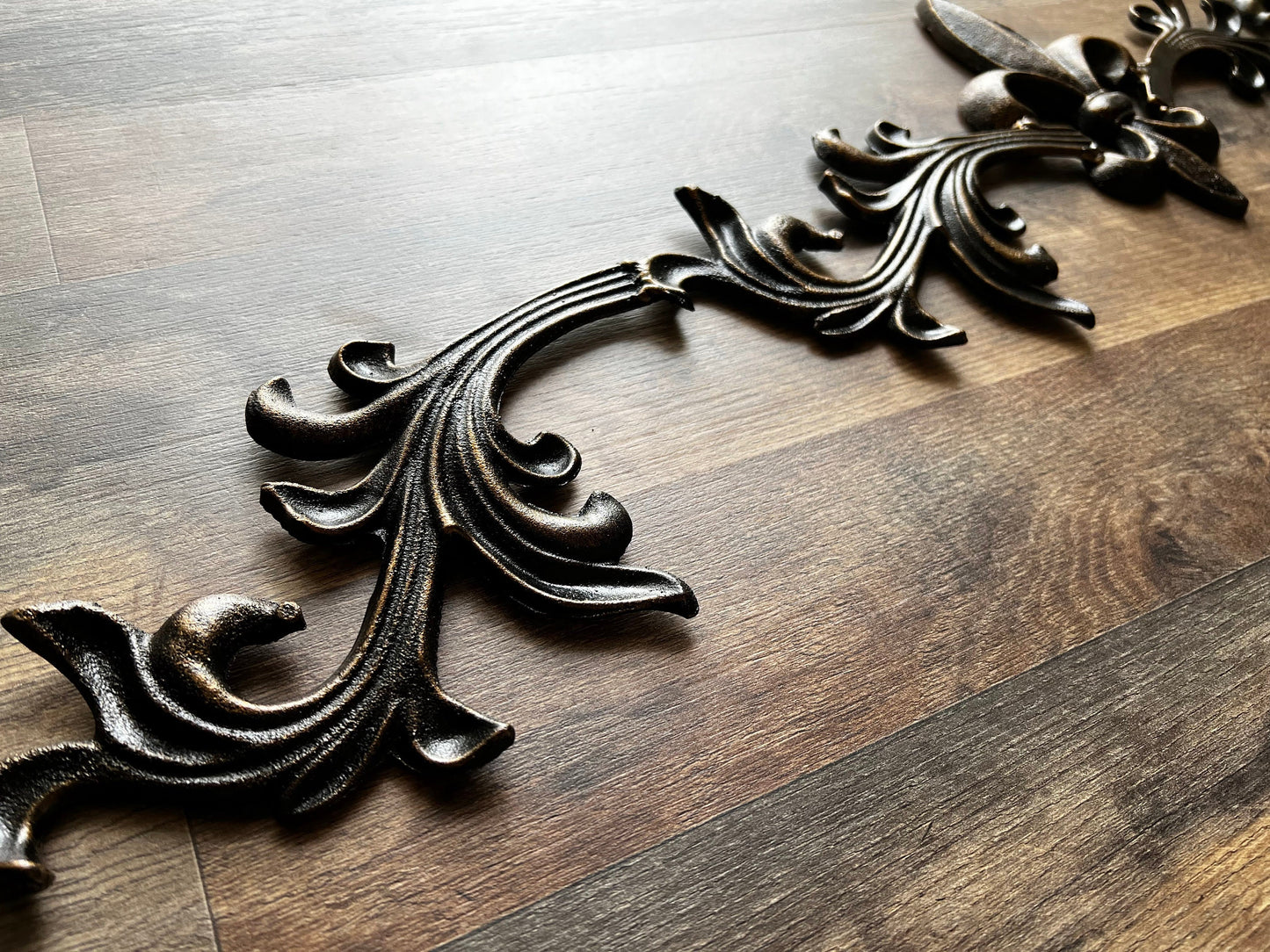 Cast Iron Fleur de Lis Topper | PICK YOUR COLOR | Pediment French | Wrought Iron Decor | French Country | Metal Art | Valance | Fleurs