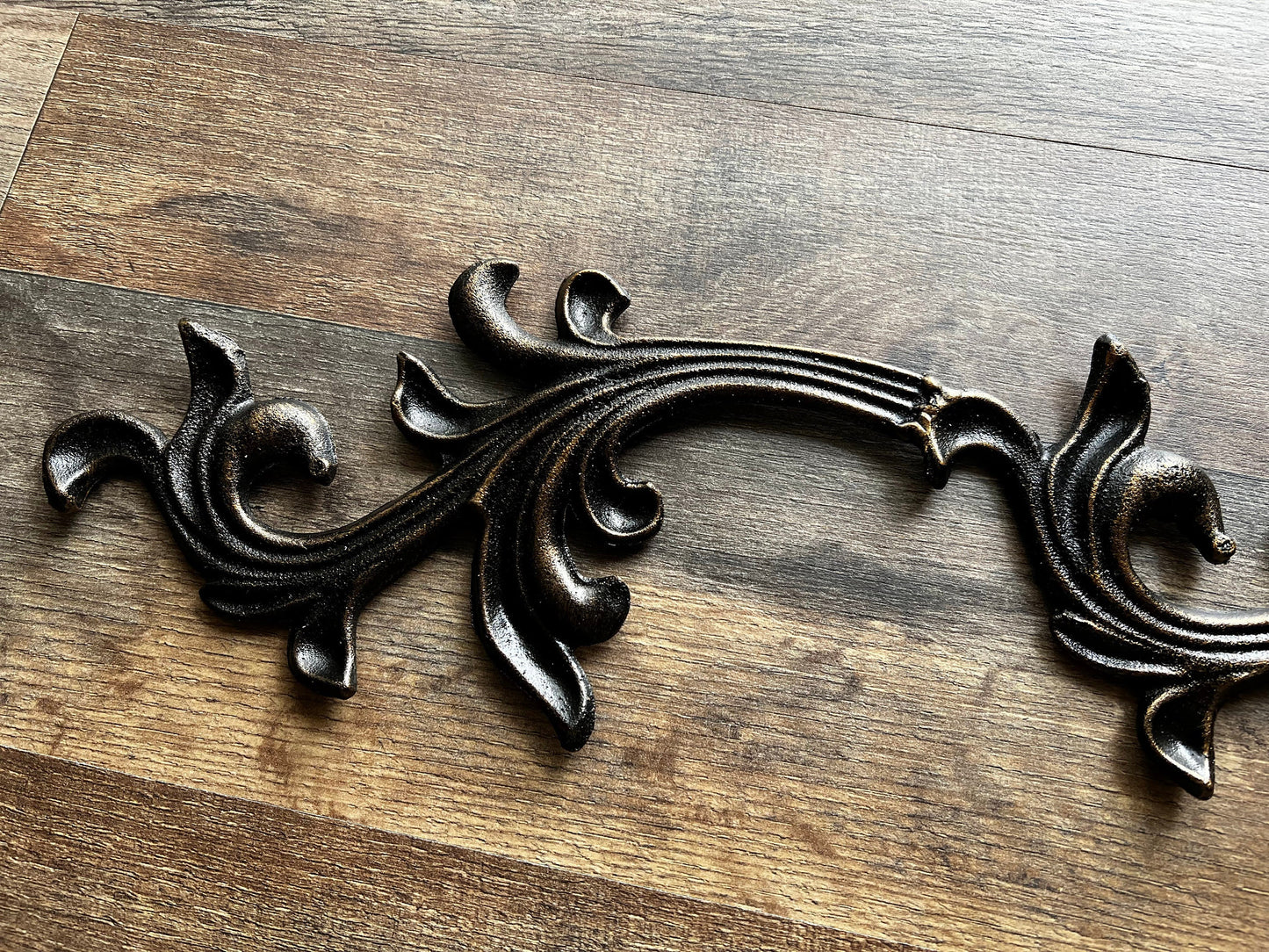 Cast Iron Fleur de Lis Topper | PICK YOUR COLOR | Pediment French | Wrought Iron Decor | French Country | Metal Art | Valance | Fleurs