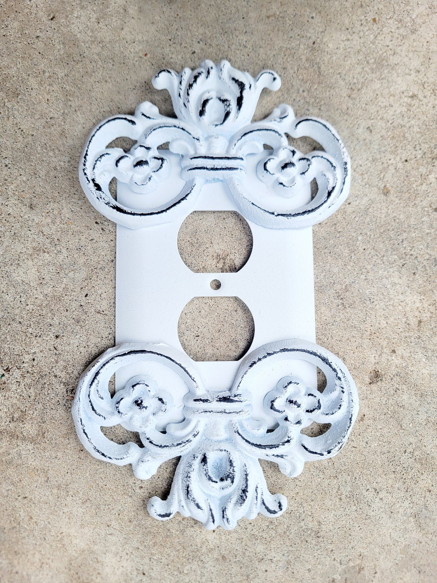 Outlet Cover | PICK YOUR COLOR | Outlet Plate | Switch plate | Old World | Switch Cover | Medieval | Tuscan | Spanish | Ornate outlet cover