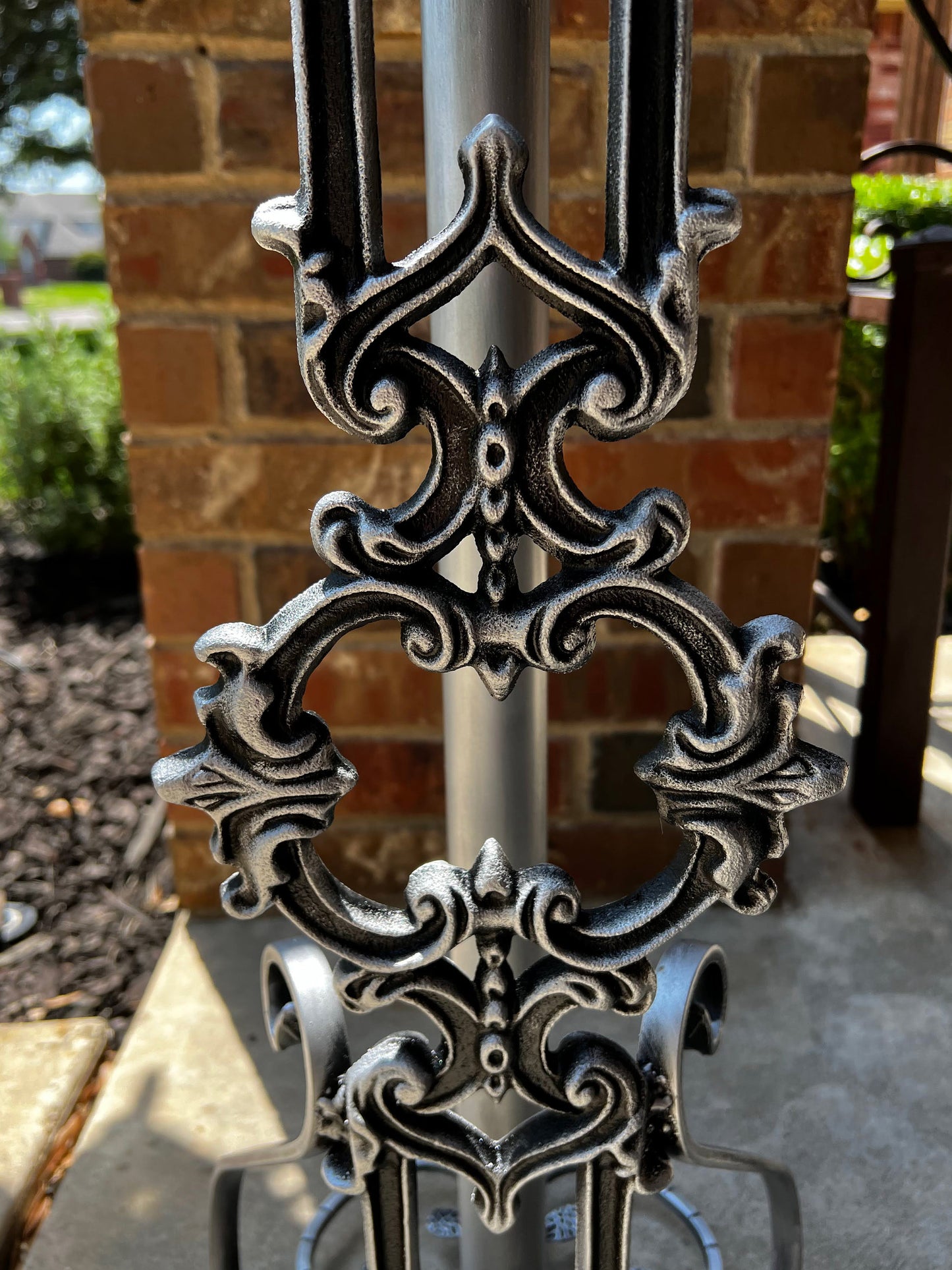 Free Standing Toilet Paper Holder | Toilet paper storage | Toilet paper stand | Cast iron | FleurDeLisJunkie | Toilet tissue| Tissue storage