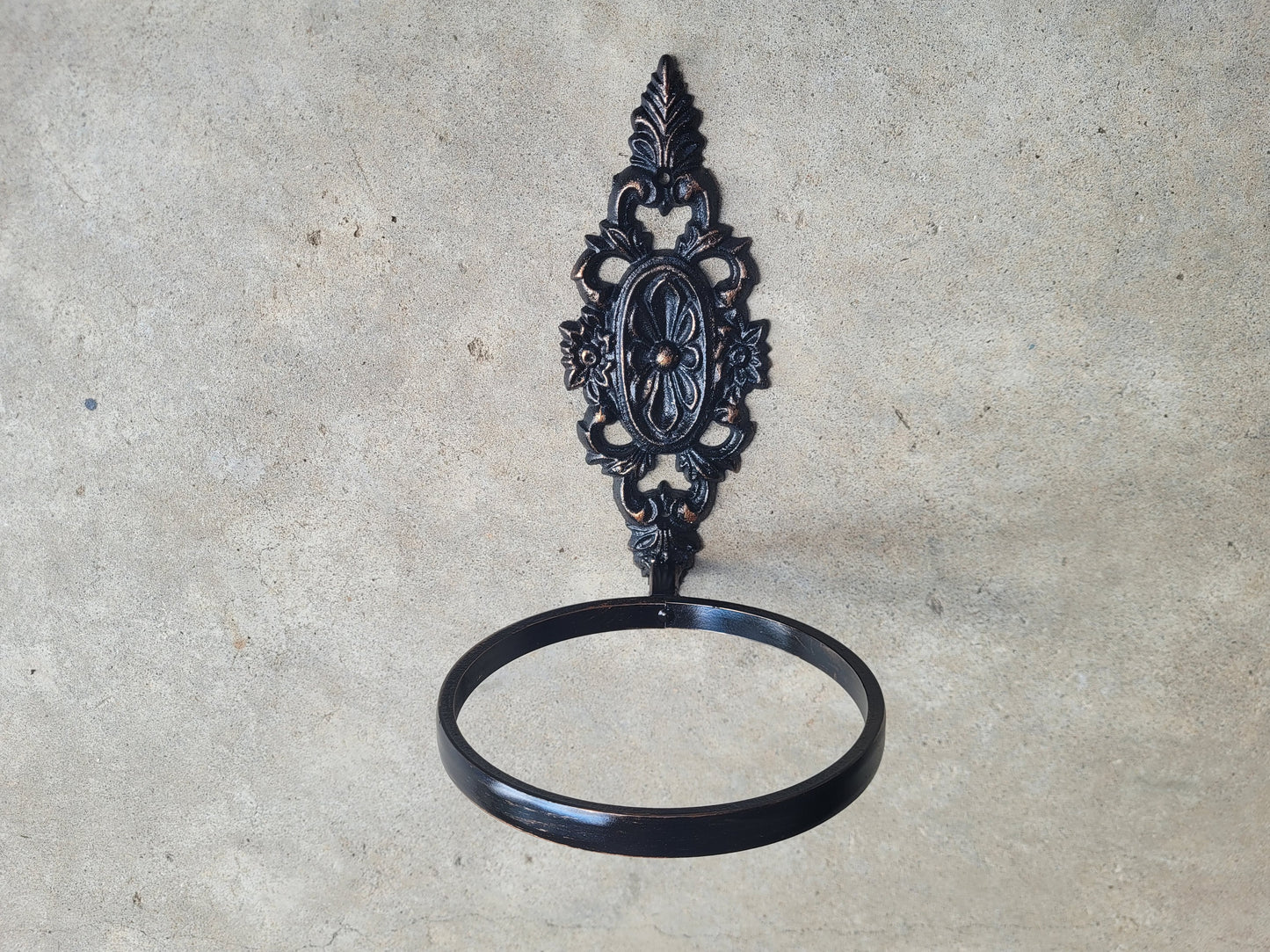 Iron Flower Pot Plant Holder for Wall
