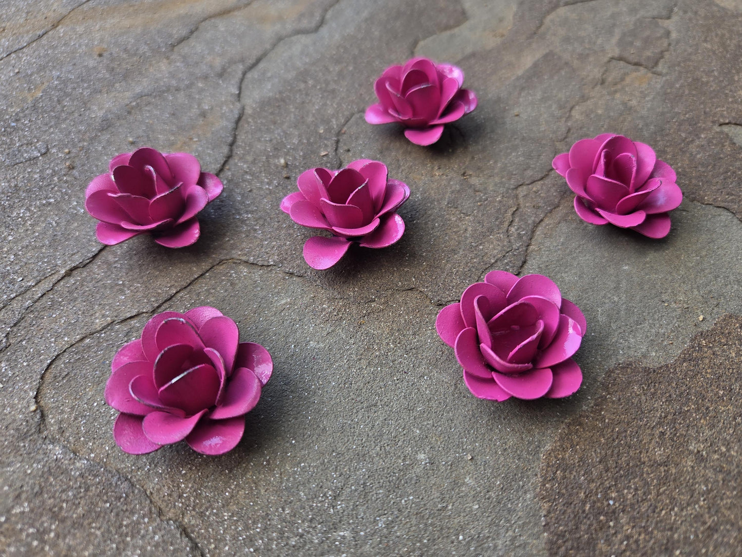 Set of 6 Mini Metal Rusty Pink Roses