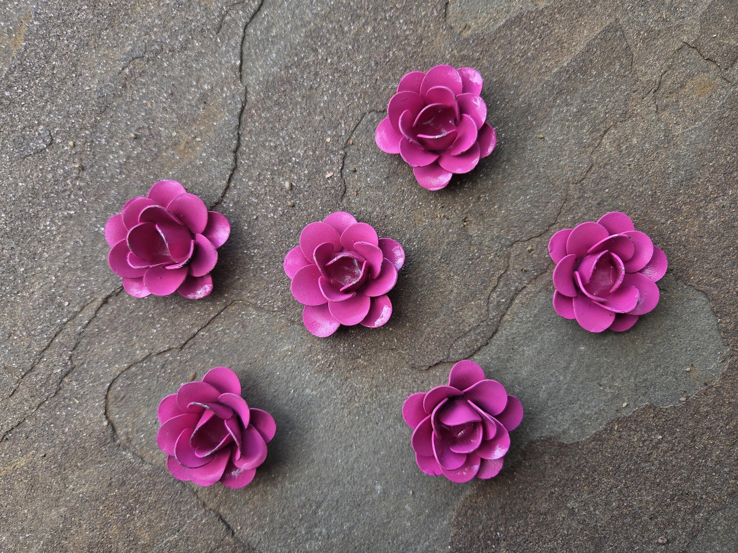 Set of 6 Mini Metal Rusty Pink Roses
