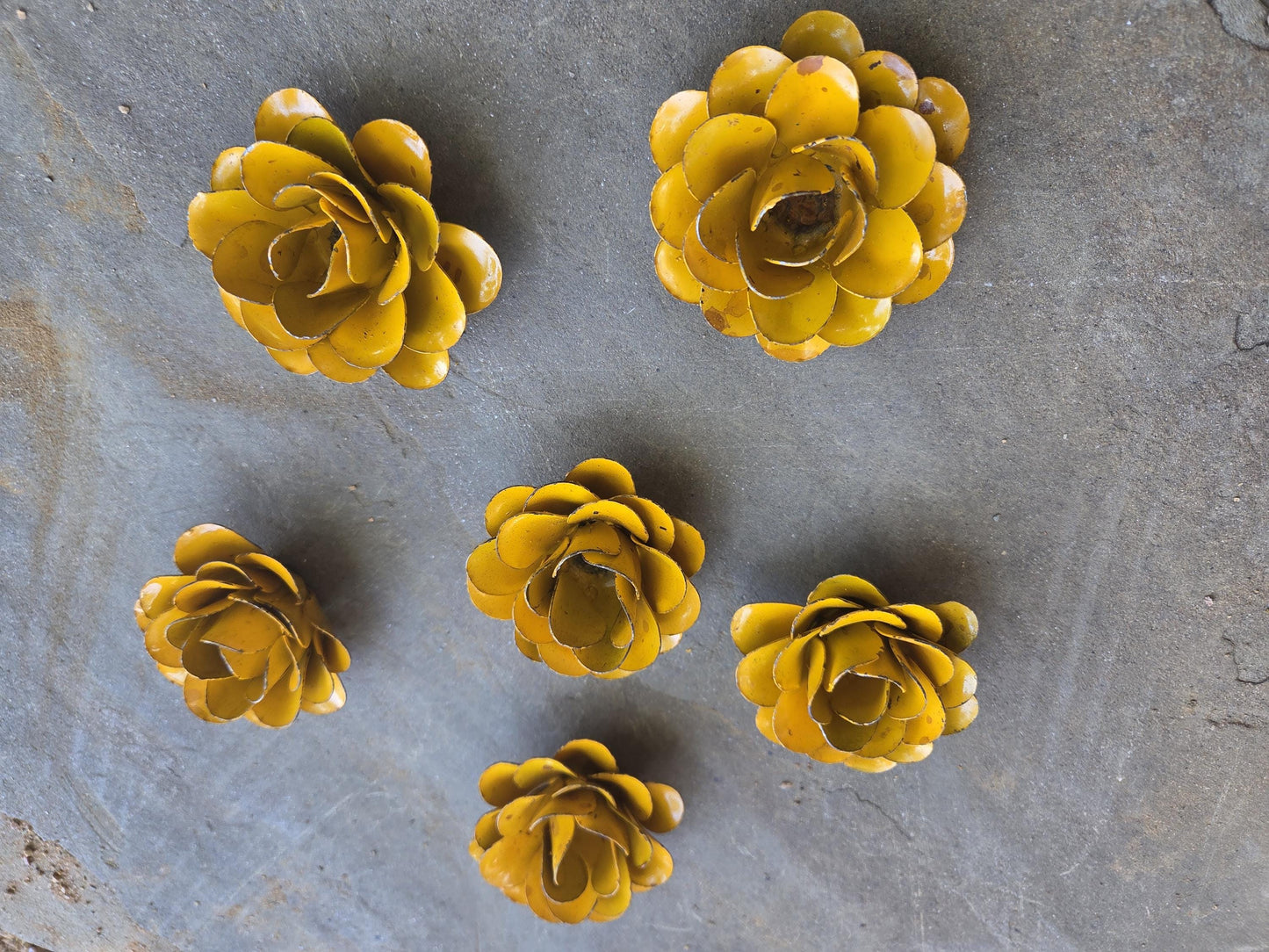 Set of 6 Metal Rusty Bright Yellow Roses