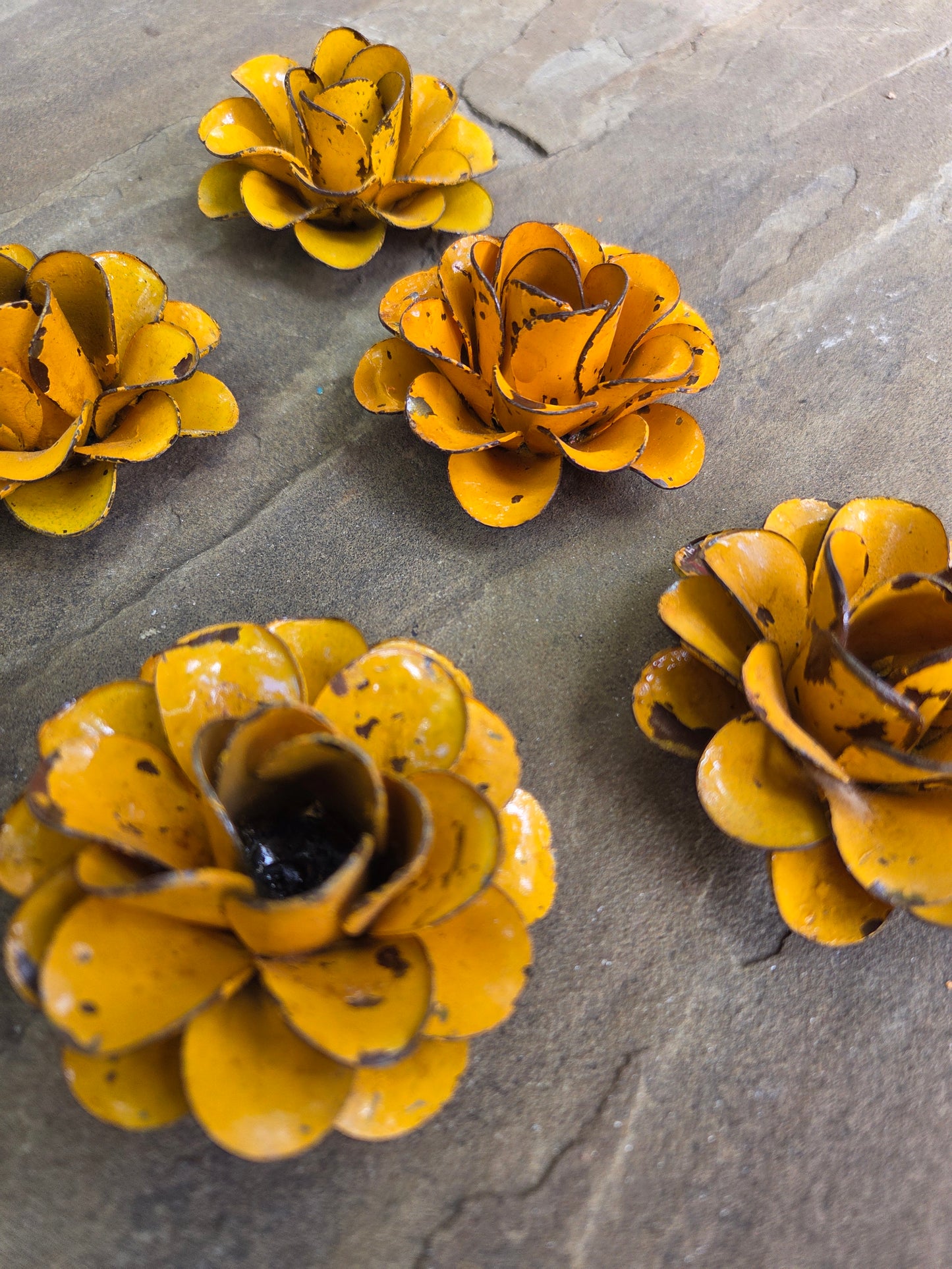 Set of 6 Metal Rusty Bright Yellow Roses