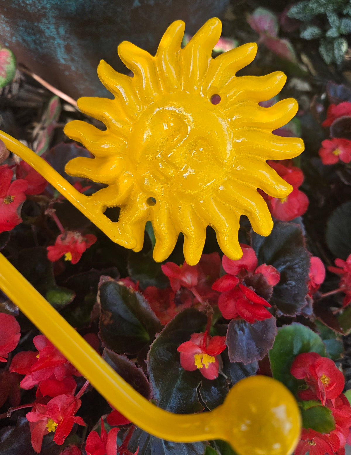 Sun Iron Toilet Paper Holder