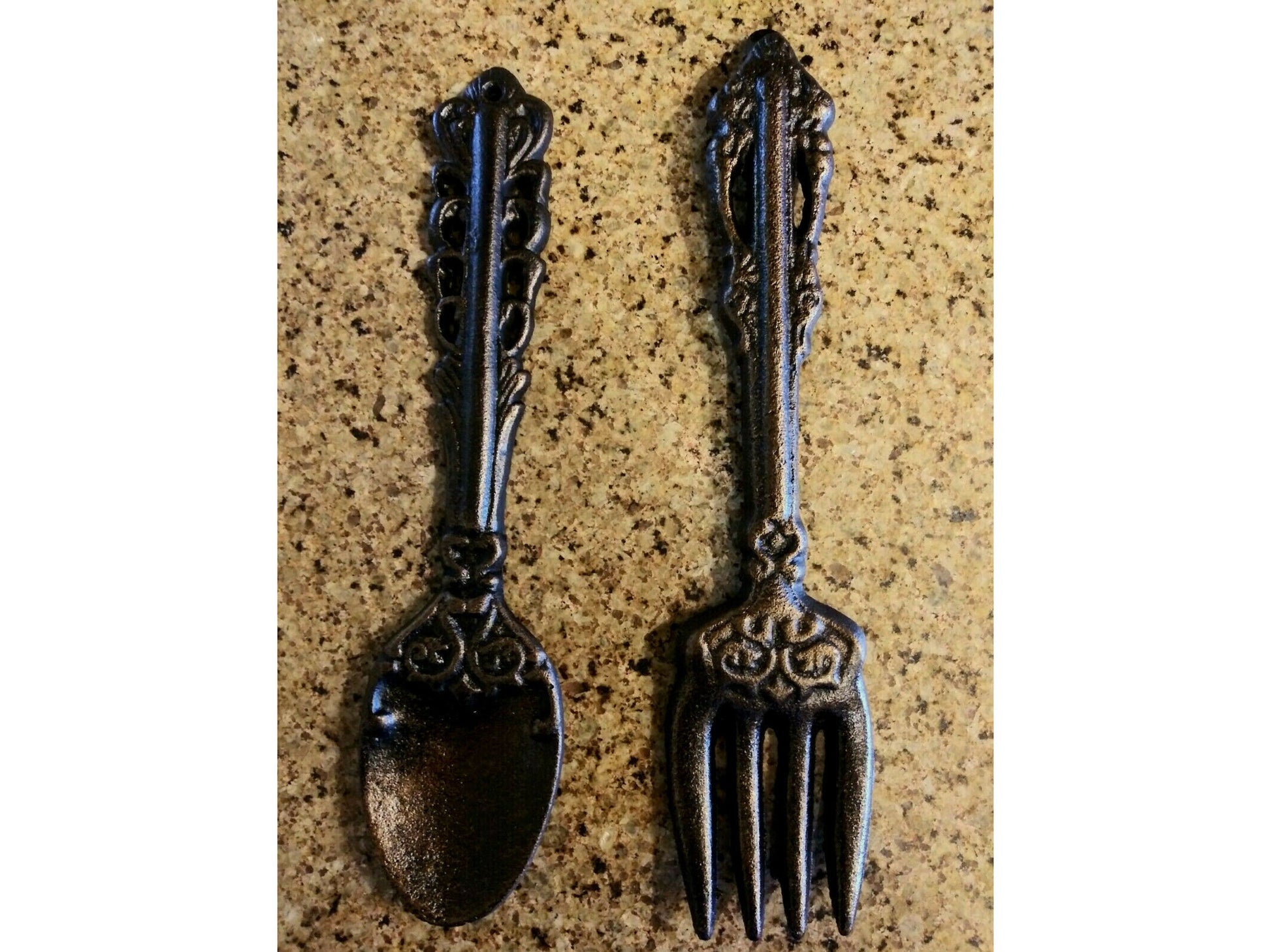 Kitchen Wall Decor, Fork and Spoon, PICK YOUR COLOR, Utensils Wall decor,  Kitchen Wall Art, Rustic Home Decor, Iron Wall art, Metal decor