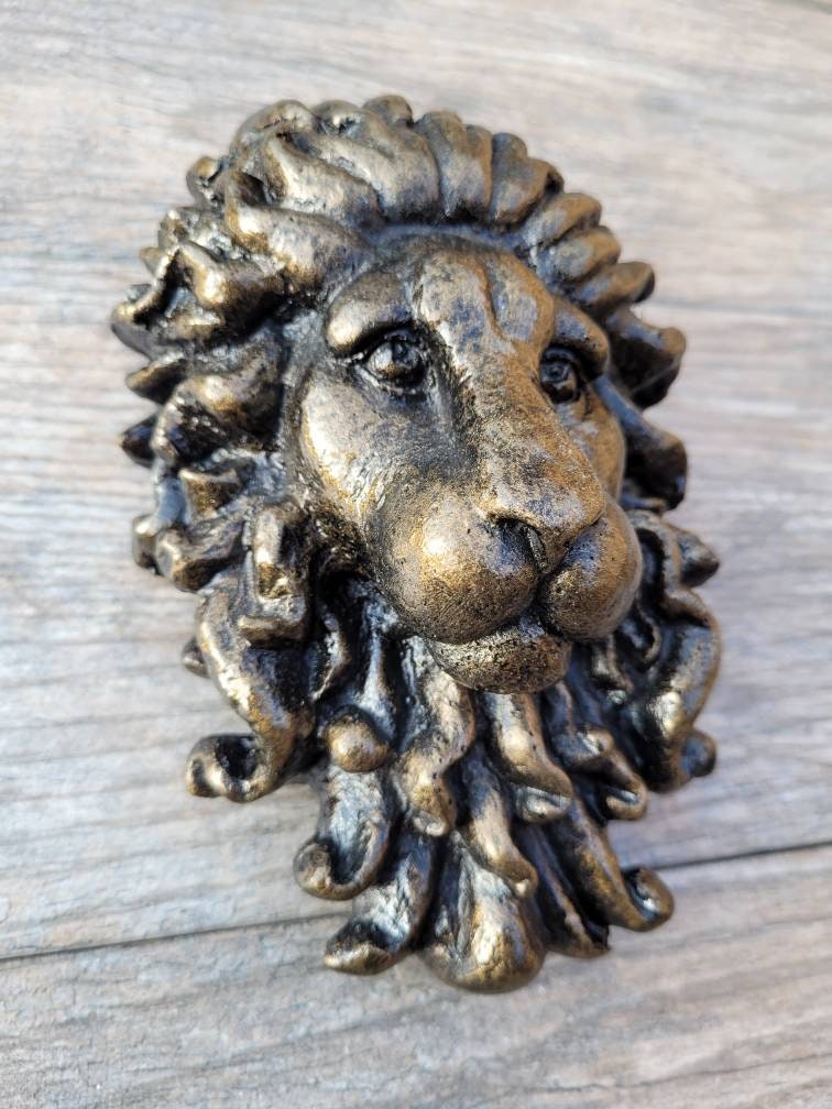 Lion Head Wall Plaque - PICK YOUR COLOR - Wall Decor Medieval Old World Lion Royal, Fleur De Lis, Tuscan Castle Decor  | FleurDeLisJunkie |