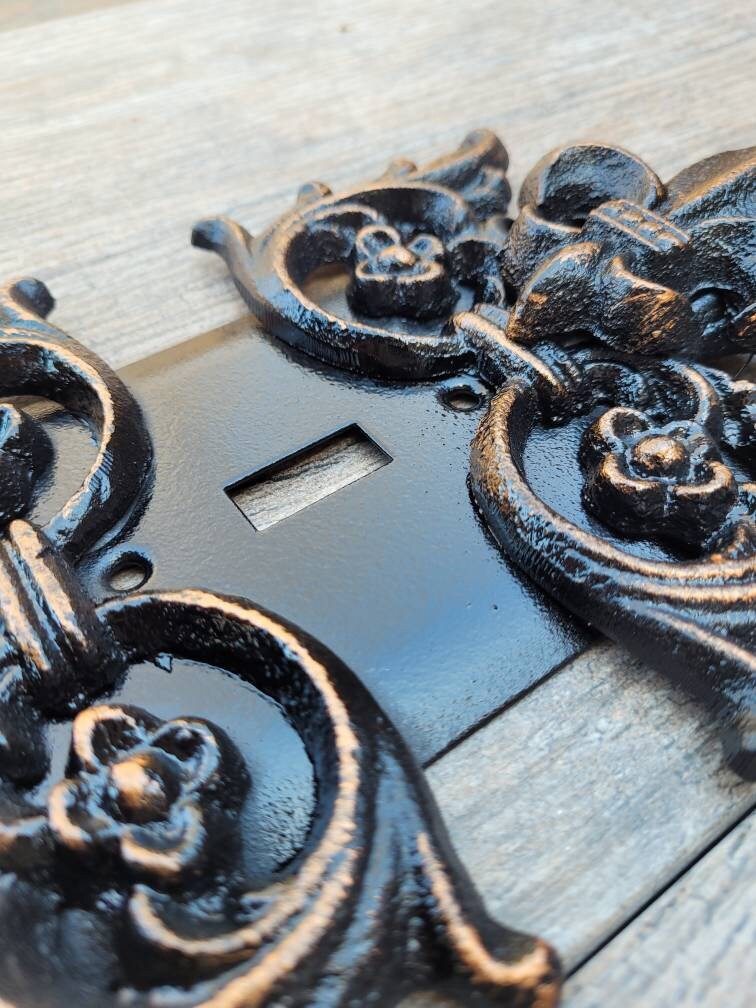 Metal Single Toggle Fleur de Lis Light Switch Plate Cover - PICK YOUR COLOR - Custom One Gang tuscan oil rubbed bronze, original design