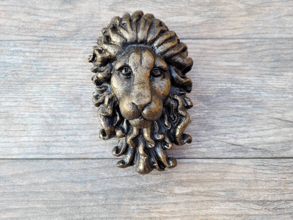 Lion Head Wall Plaque - PICK YOUR COLOR - Wall Decor Medieval Old World Lion Royal, Fleur De Lis, Tuscan Castle Decor  | FleurDeLisJunkie |