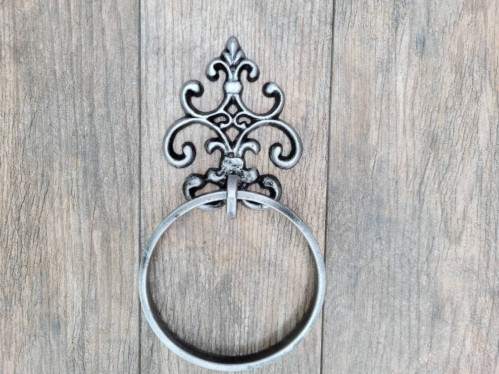 Iron Towel Ring | PICK YOUR COLOR | Fleur De Lis Hand Towel Holder | Metal Towel Hook Hanger | Bathroom hardware fixture | Fleurdelisjunkie