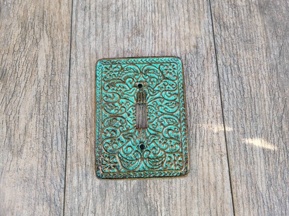 Single Toggle Metal Switch Plate Cover, One Toggle Light Switchplate, Tuscan Old World Fleur de Lis Decor, Antique Turquoise, Boho. Bohemian