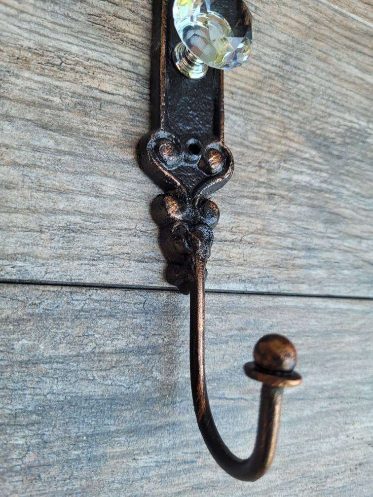 Door knob Wall Hook | PICK YOUR COLOR | Shabby Chic | Cast Iron Wall coat Rack | Wall Hanger | FleurDeLisJunkie | Farmhouse | Crystal Look