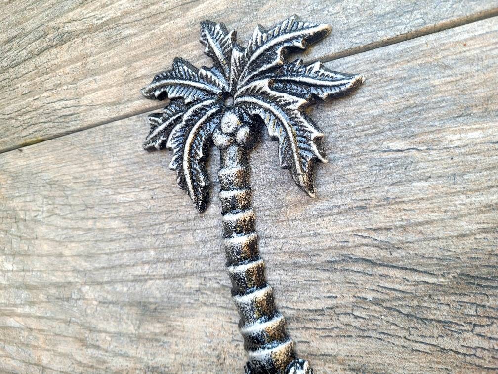 Palm tree Toilet Paper Holder, TP Holder, Toilet Tissue Holder, Nature, Wall Hook, Beach Cottage, Lake house bathroom decor, Bath fixture