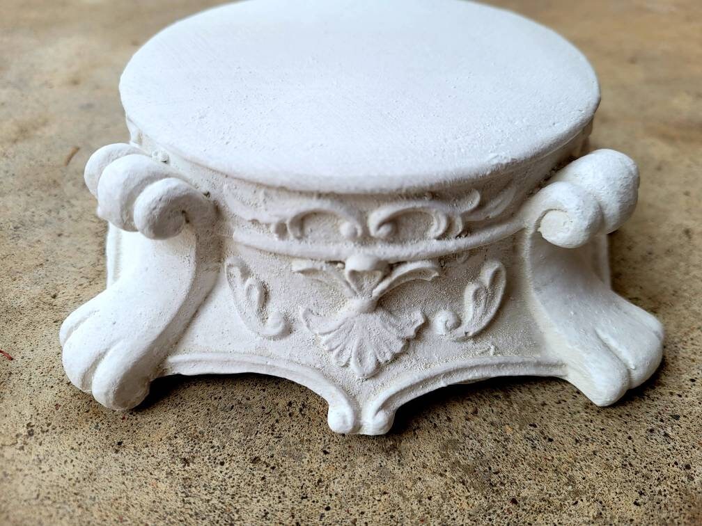 Capital Candle Holder | PICK YOUR COLOR | Candle Riser | Pedestal Top | Wedding decor | Candle | Pillar Candle Holder | FleurDeLisJunkie |