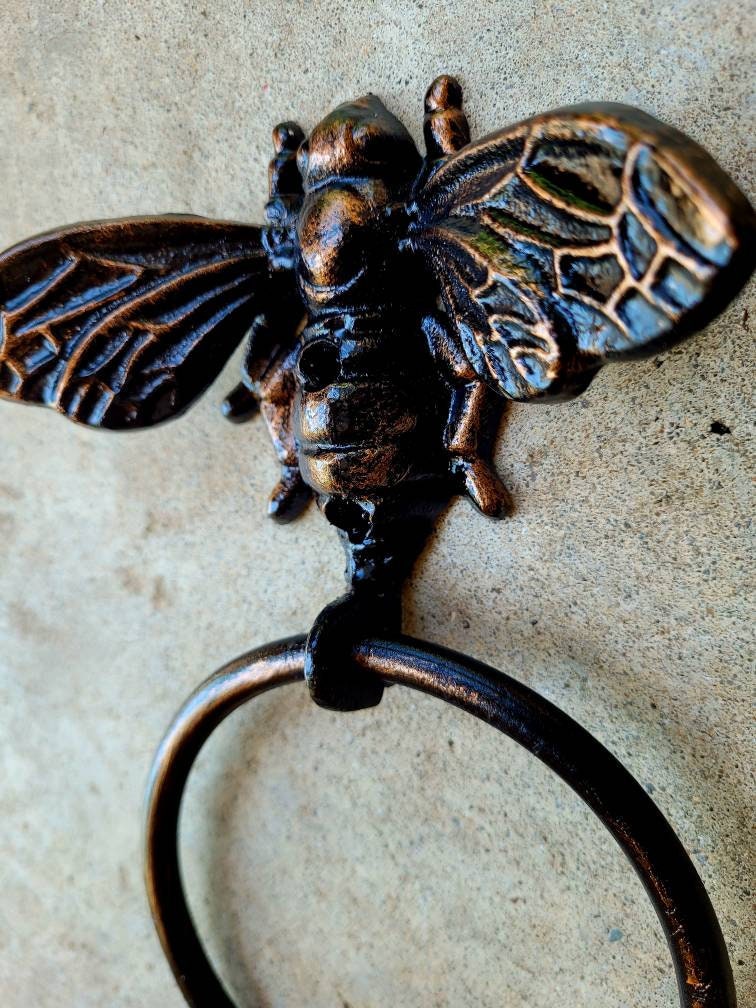 Bee Towel Hook, Bathroom Towel Hanger, Nature, Wall Hook, Bath towel ring, Queen Bee, bumblebee, original design, new fixture