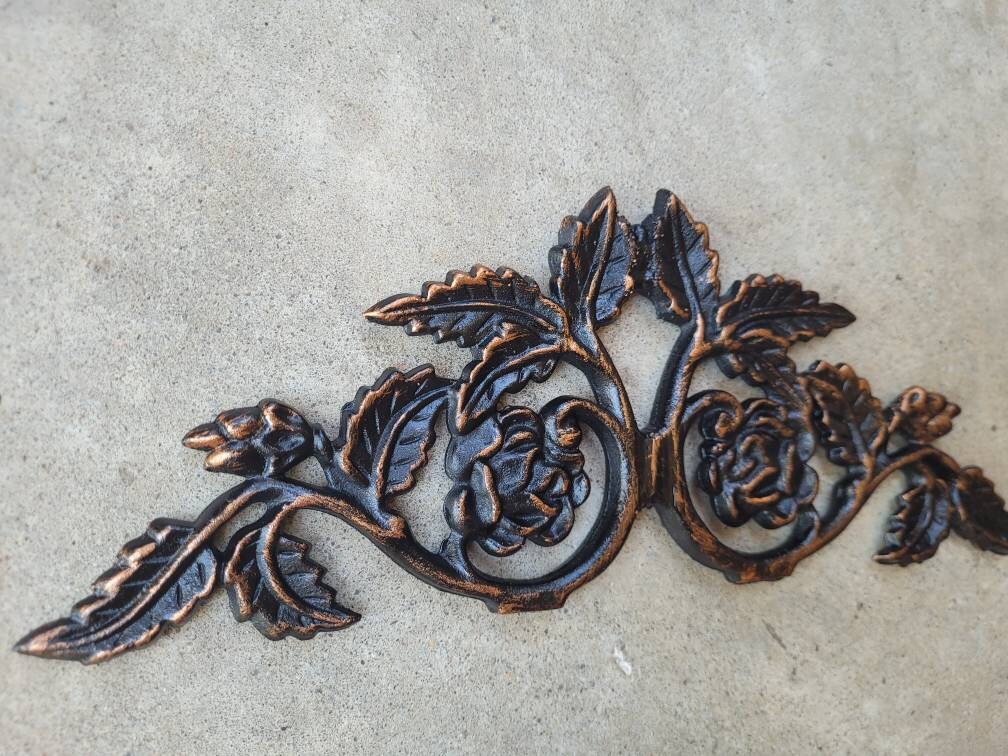 Iron Over door Topper Rose Pediment | PICK YOUR COLOR | Metal Old World Victorian Kitchen Cabinet Hardware | Wall Plaque | FleurDeLisJunkie