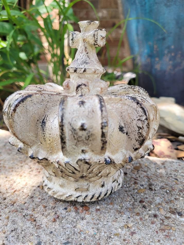 Crown Finial with cross top | PICK YOUR COLOR | Tuscan | Medieval | Royal | Finial | King | Queen | Princess | FleurDeLisJunkie | Tabletop