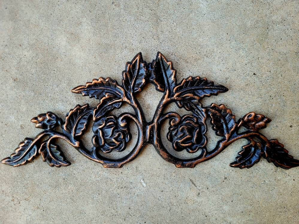 Iron Over door Topper Rose Pediment | PICK YOUR COLOR | Metal Old World Victorian Kitchen Cabinet Hardware | Wall Plaque | FleurDeLisJunkie