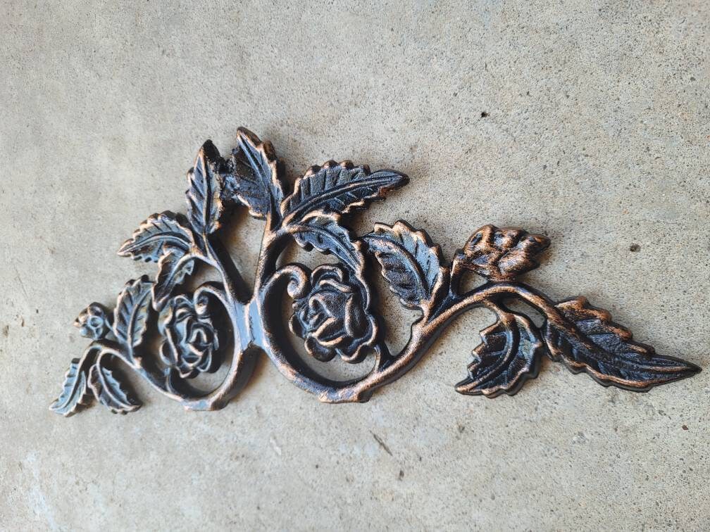 Iron Over door Topper Rose Pediment | PICK YOUR COLOR | Metal Old World Victorian Kitchen Cabinet Hardware | Wall Plaque | FleurDeLisJunkie