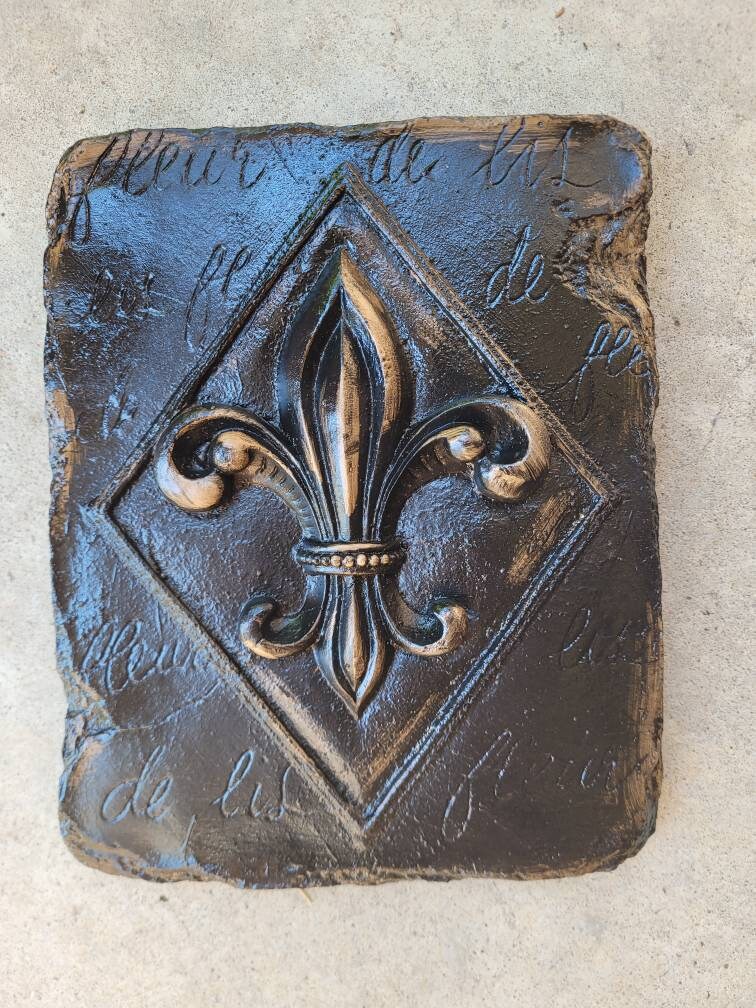 Fleur de Lis Wall Plaque - PICK YOUR COLOR - Tuscan, Old World, Medieval, New Orleans, Saints, French Country | FleurDeLisJunkie |