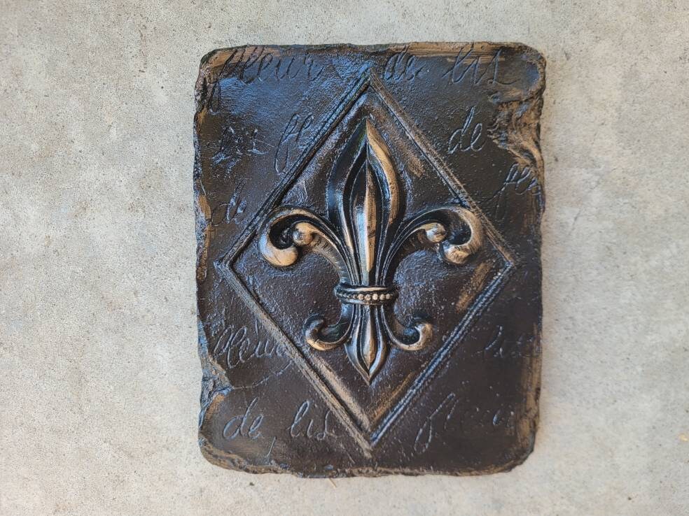 Fleur de Lis Wall Plaque - PICK YOUR COLOR - Tuscan, Old World, Medieval, New Orleans, Saints, French Country | FleurDeLisJunkie |