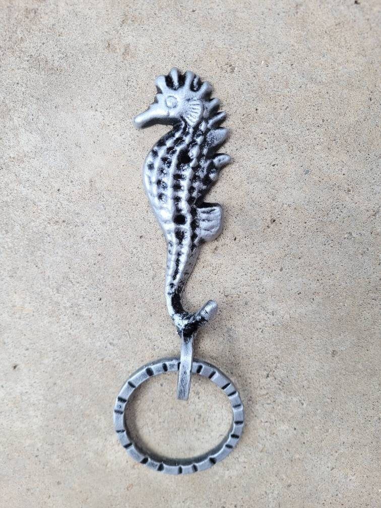 Seahorse Towel Hook, Bathroom Towel Hanger, Nature, Wall Hook towel ring| Iron Towel Holder | Metal Bath hardware | Powder room decor, beach