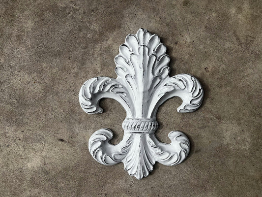 Fleur de Lis Wall plaque  - PICK YOUR COLOR - Old World, Tuscan, French Country Home Decor. Handmade and hand painted. FleurDeLisJunkie