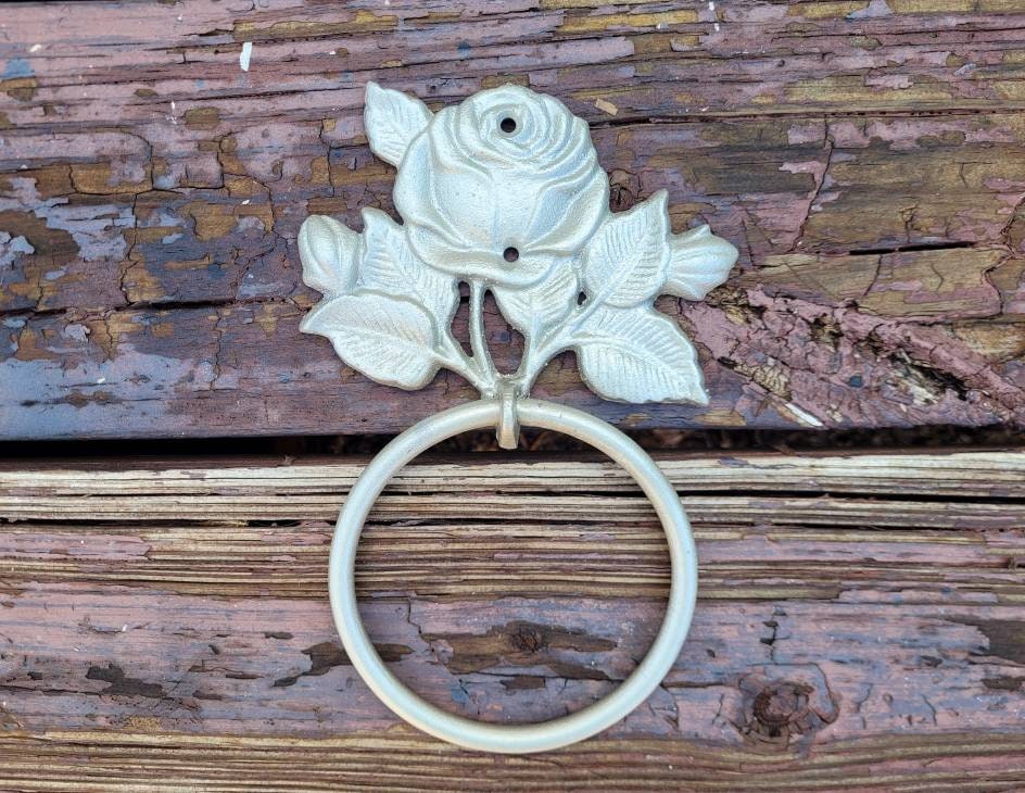 Shabby chic towel discount ring