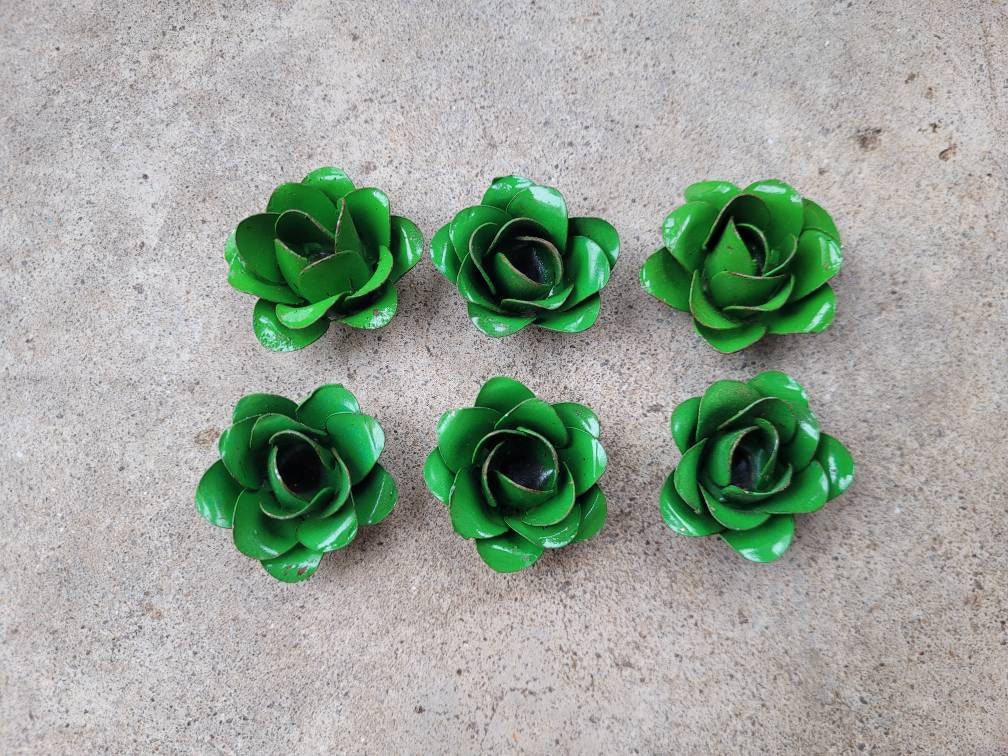 Small Metal Roses | Set of 6 | True green | Rustic | Farmhouse | FREE USA SHIPPING | FleurDeLisJunkie | Supplies | Western | craft supplies