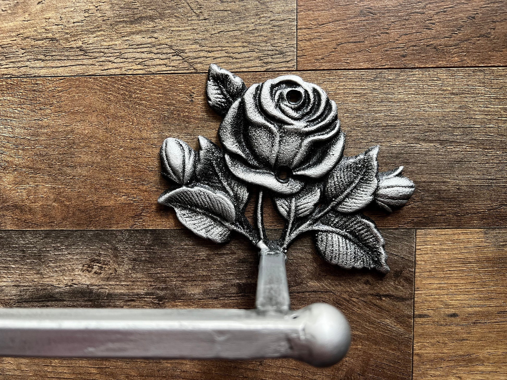 Metal Towel Bar with rose medallions. Bathroom fixture, hand painted and handmade. Iron Bath towel bar.